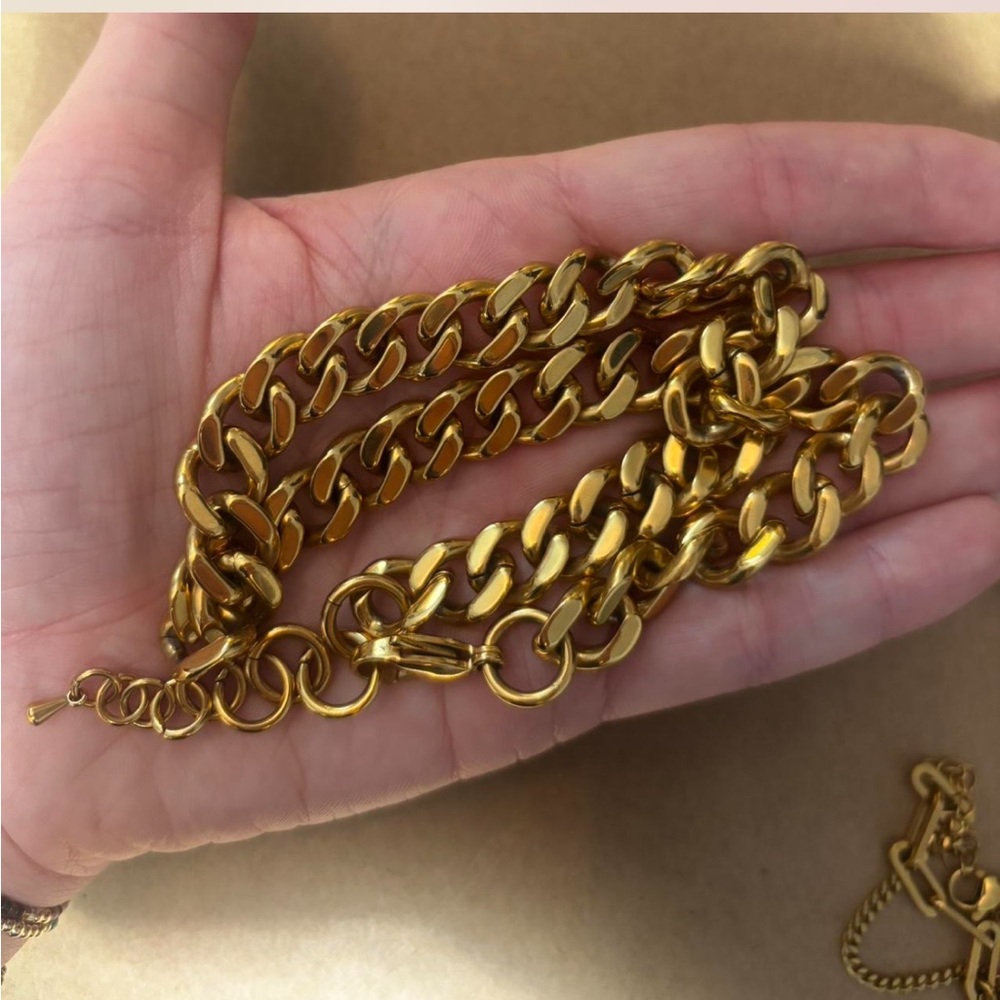 Ellie Vail Gold jewelry Bundle - Picture 6 of 8